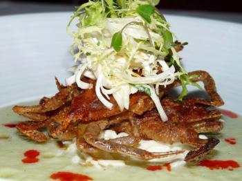 SOFTSHELL CRAB NOISETTE: The correct balance of flavors and temperature. (Nadia Ghattas/Epoch Times ) SOFTSHELL CRAB NOISETTE: The correct balance of flavors and temperature. (Nadia Ghattas/Epoch Times )