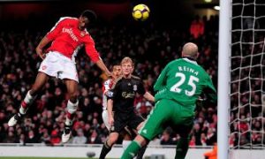 Arsenal Climbs Back Into Title Race, Beats Liverpool