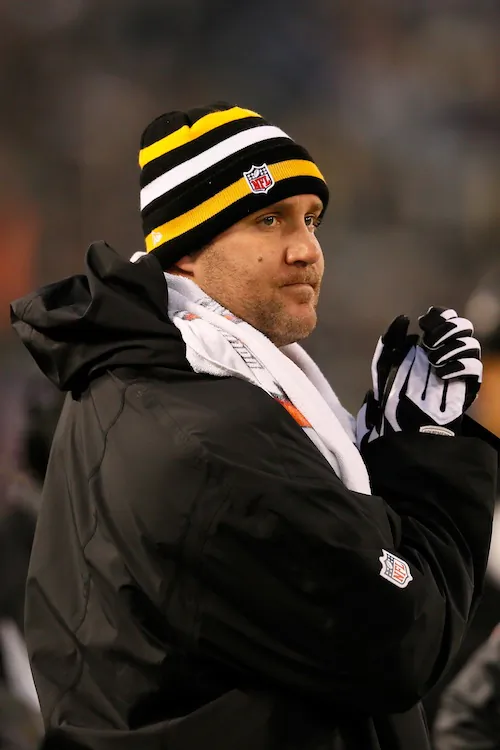 Ben Roethlisberger has missed three games with rib and shoulder injuries, including two against division-leading Baltimore. (Rob Carr/Getty Images)