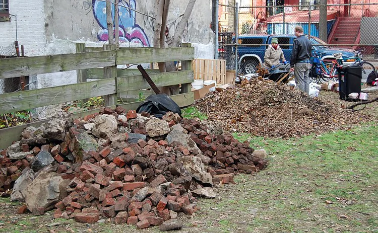 Co-founders and co-presidents of 462 Halsey Street Community Gardens Shatia Jackson and Kristen Bonardi Rapp. (Photo Courtesy Kristen Bonardi Rapp)