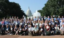 Environmental Group Seeks Federal Action on Climate Change