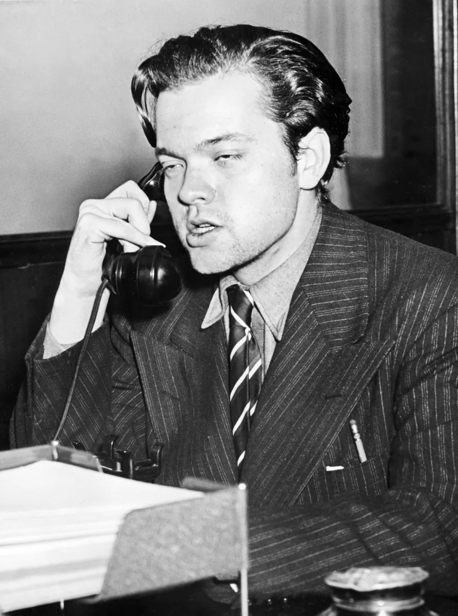 Actor and director Orson Welles answers journalists after having caused panic throughout the United States with his radio broadcast "War of the Worlds", 30 October 1938. In 1941, he wrote, produced, directed and acted in the now classic film "Citizen Kane," but didn't win the Oscar. (STAFF/AFP/Getty Images)
