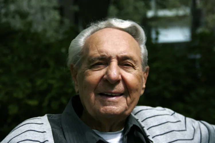Carl Bennard, retired, Manhattan. (James Smith/The Epoch Times)