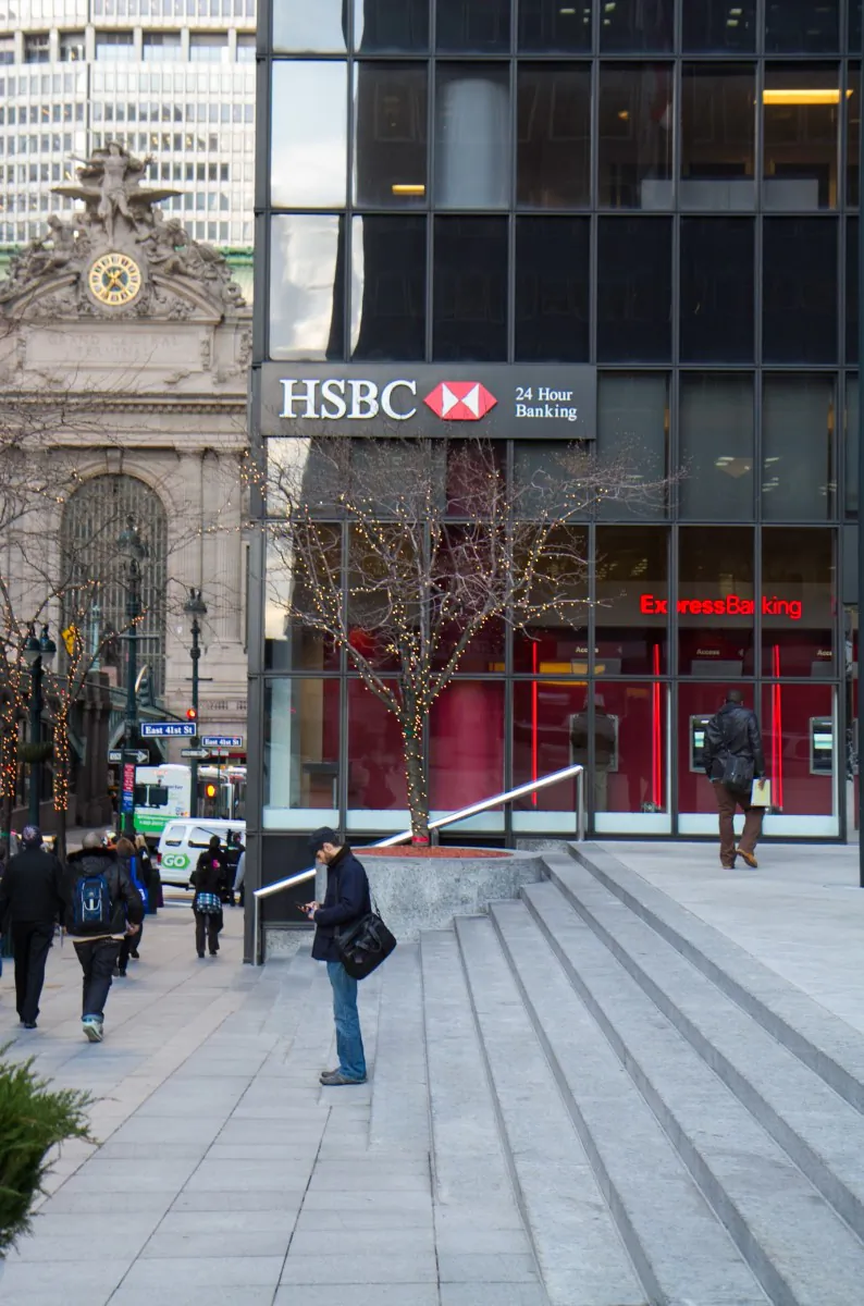 A branch of the HSBC Bank near Grand Central Station in Manhattan on March 1, 2015. (Benjamin Chasteen/The Epoch TImes)