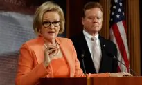 Protection Advocated for Whistle-Blowers in Federal Domain