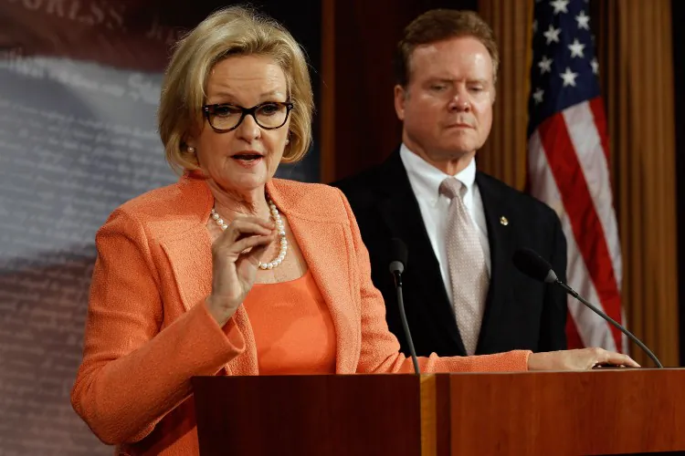 Sen. Claire McCaskill (D-MO) is proposing an amendment to a defense act which will give greater protection to whistleblowers among government contractors. Congress is due to vote on the act before the end of the year. (Chip Somodevilla/Getty Images)