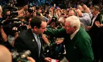 Coach Krzyzewski Gets NCAA-Record Win 903