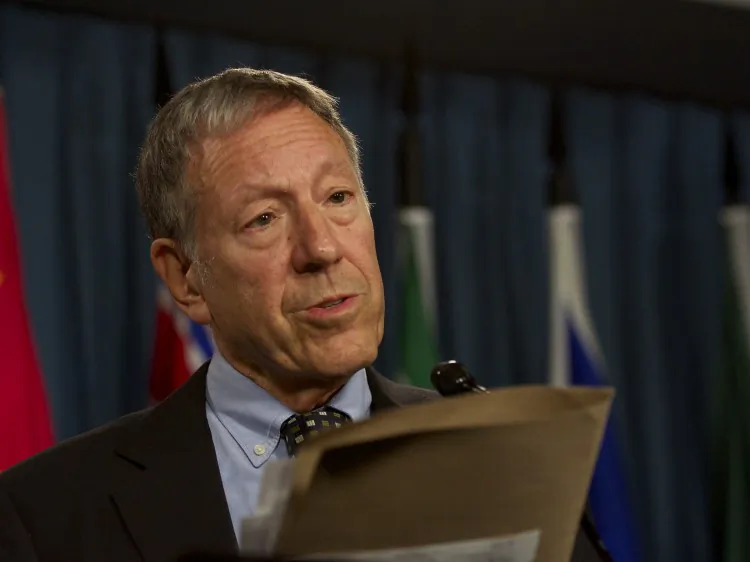 Liberal justice and human rights critic Irwin Cotler says a current ban on visas that affects heroes of the South African anti-apartheid movement is still causing hurt feelings to this day. (Matthew Little/The Epoch Times)
