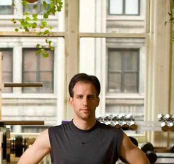 Move of the Week: Crossover Lunge