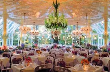 Fabled Restaurant Tavern on the Green Will Auction Off