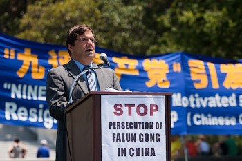 Congressman Gus Bilirakis of Florida. (Shaoshao Chen/The Epoch Times) Congressman Gus Bilirakis of Florida. (Shaoshao Chen/The Epoch Times)