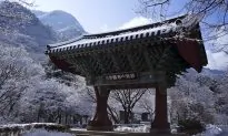 Daily Life, South Korea – February 2013 (Photos)