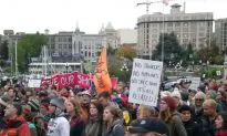 Thousands Gather for BC Pipeline Protest
