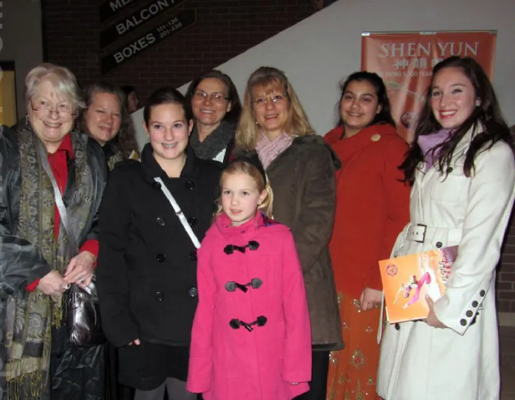 Dianne Long (4th L), artistic director at Perpetual Motion Youth Company and former principal of Cambridge Theatre Dance School, arranged for group tickets to bring the teachers and students of the school to see Shen Yun Performing Arts at Centre in the Square on Jan. 11. Among the group are ballet teacher Lily Petru (3rd R) and veteran dancer Emily Balaban (1st R). (The Epoch Times)