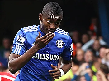 Chelsea Crushes Stoke to Regain Premier League Lead