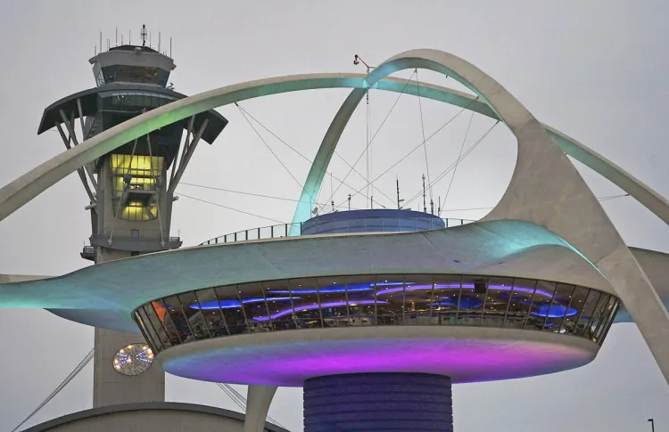 The Los Angeles International Airport (LAX) has offerings that range from the fresh and light Baja Fresh Express, to the regular fast food we all know—like California Pizza Kitchen—to fine dining at old futuristic-looking Encounter Restaurant, located at the heart of the U-shaped terminal. (David McNew/Getty Images)
