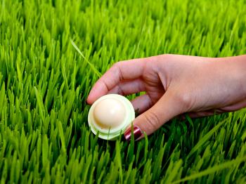 Inside the innovative lip balm. (Joshua Philipp/The Epoch Times) Inside the innovative lip balm. (Joshua Philipp/The Epoch Times)