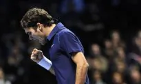 Federer Bests Tsonga; Wins Sixth Barclays Title