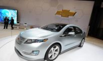 GM Focuses on ‘Green’ Image with Chevy Volt