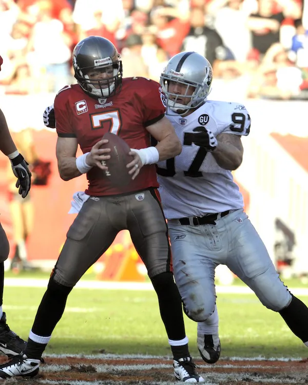 Jeff Garcia (left) hasn't attempted a pass since 2008. (Al Messerschmidt/Getty Images)