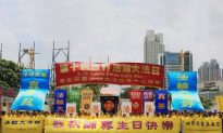 Rally and Parade Mark Falun Dafa Day in Hong Kong