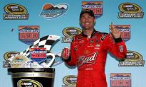 Harvick Wins at Phoenix; Keselowski Takes 20-Point Lead as Johnson Crashes