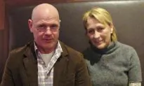 Business Owner Says Shen Yun ‘A gift to my eyes’