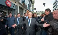 Sarkozy Loses First Round For French President