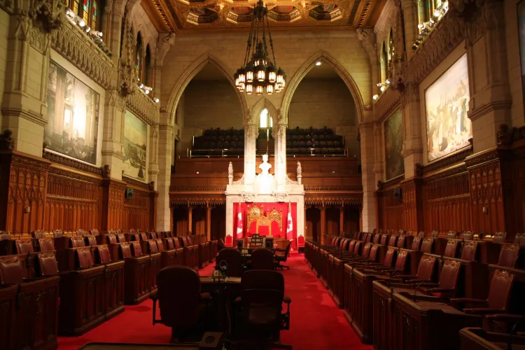 A bill to reform the Senate could present as many challenges as solutions, according to experts, but if it doesn’t pass, the red chamber could be abolished. (Matthew Little/The Epoch Times)