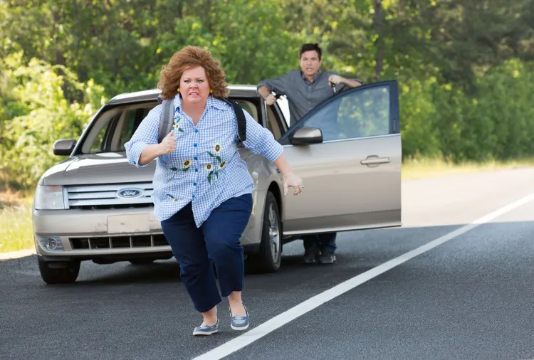 Jason Bateman and Amanda Peet in “Identity Thief,” a comedy in which a man becomes crazed to settle a bad credit score after someone steals his identity. (Bob Mahoney/Universal Studios)