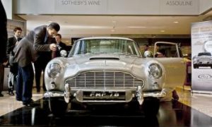 James Bond Aston Martin to Be Auctioned