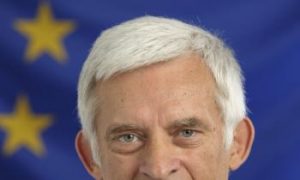 Shen Yun Welcomed at European Parliament