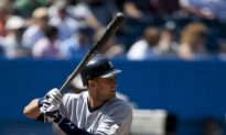 New York Yankees Cruise Against Twins in Playoff Opener