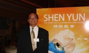 Chinese-American Publisher Sees Shen Yun For Fifth Time!