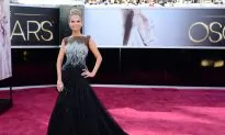 Kristin Chenoweth and Seth MacFarlane Perform Oscars Closing Number