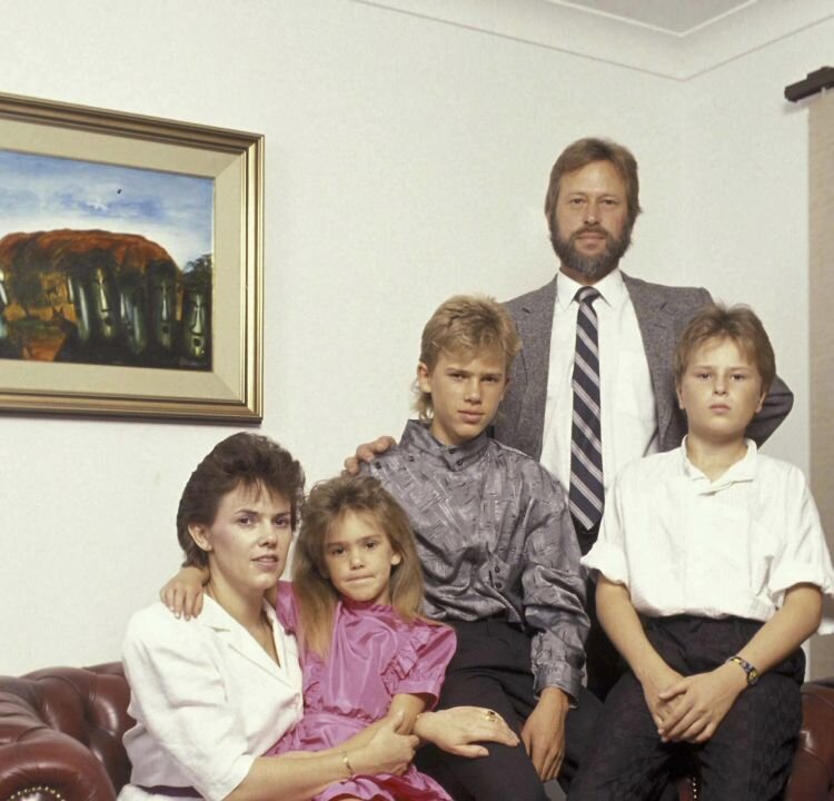‘Dingo Ate My Baby’ Mother Lindy Chamberlain, Files New Evidence | The ...