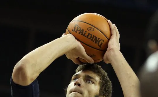 Nets Lopez Out Three Weeks With Ankle Sprain