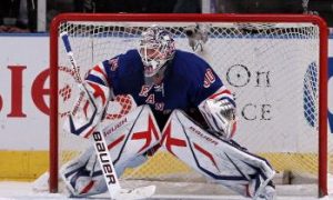Lundqvist Keeps Score Respectable