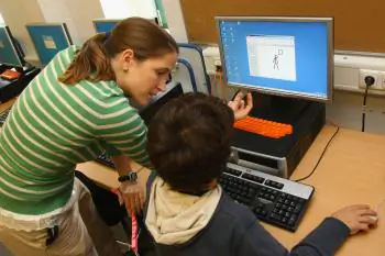 Media Literacy Week Highlights Online Smarts