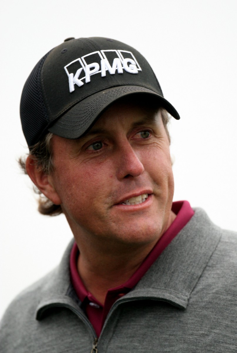 Phil Mickelson Elected to Golf Hall of Fame