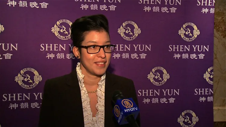 Carolina Veliz is interviewed by NTD Television after the Shen Yun performance in Toronto on Jan. 20, 2013. (NTD Television)