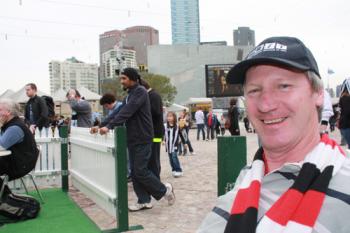 Neil Heywood, a 53-year-old school teacher at St Joseph's college, is a St Kilda supporter. (David Bryceson/The Epoch Times) Neil Heywood, a 53-year-old school teacher at St Joseph's college, is a St Kilda supporter. (David Bryceson/The Epoch Times)
