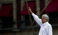 Mexico Opposition Leader Leaves Left-Wing Parties