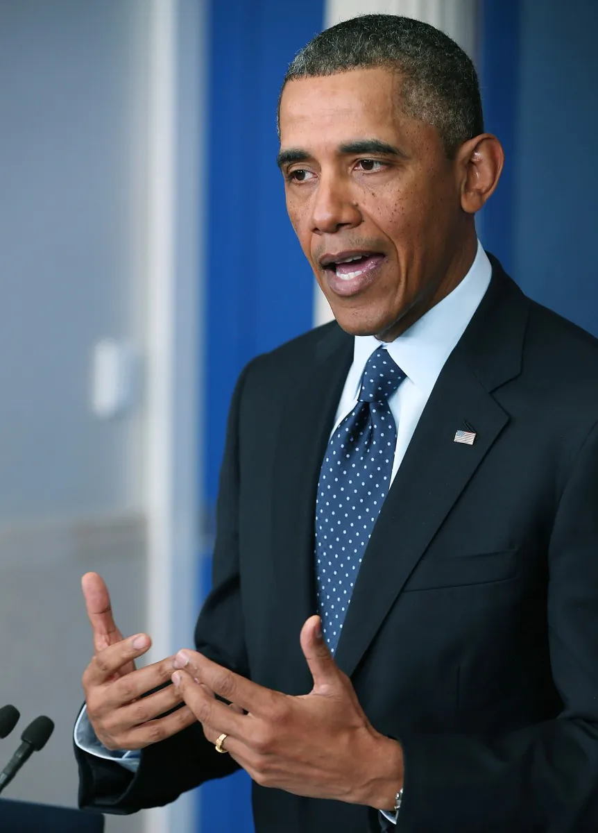 U.S. President Barack Obama speaks to the media after meeting with Congressional leaders at the White House, March 1, 2013, in Washington, D.C. Obama granted pardons to 17 convicts on Friday, including a Chinese Landed Permanent Resident who faced deportation. (Mark Wilson/Getty Images)
