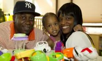 Charities Turn to Crowdfunding This Holiday Season