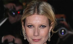 The Grapevine—Paltrow, Malden, Stiles, and Holmes