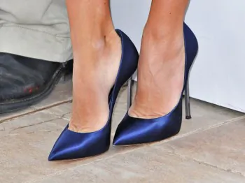 High Heels and Low Stretches