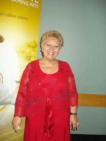 Ms. Caesar, ambassador for peace with the Universal Peace Foundation, at the Shen Yun Performing Arts performance in Brisbane on April 9 (Jane Andrews/The Epoch Times)