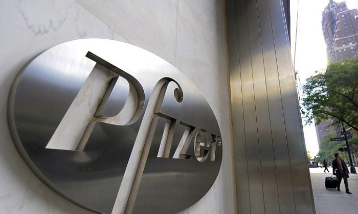 Pfizer Inc. has become the latest U.S. Security and Exchange Commission (SEC) victim in the hunt to catch aggressive tax avoiders. (Timothy A. Clary/AFP/Getty Images)
