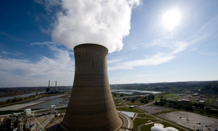 American Electric Power Company's Mountaineer Power Plant in New Haven, W.V., in 2009. The coal facility was an early tester of carbon capture technology at a coal plant, producing so-called "clean coal." (Saul Loeb/AFP/Getty Images)